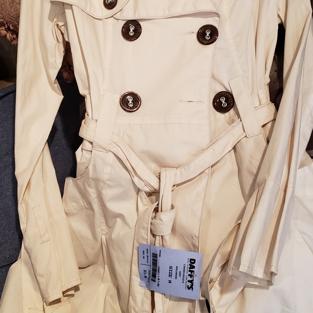 Trench coat - Picture 2 of 2